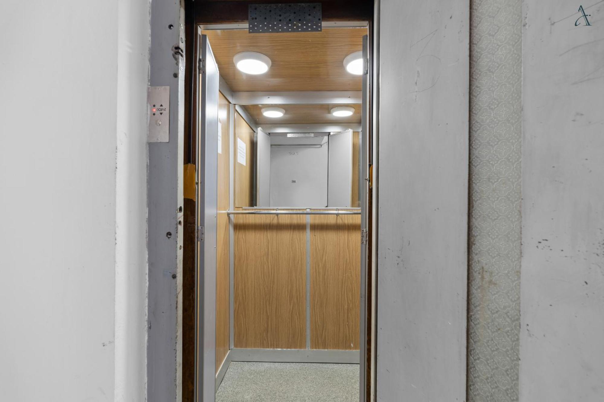 Cozy Downton Apartment Bucharest